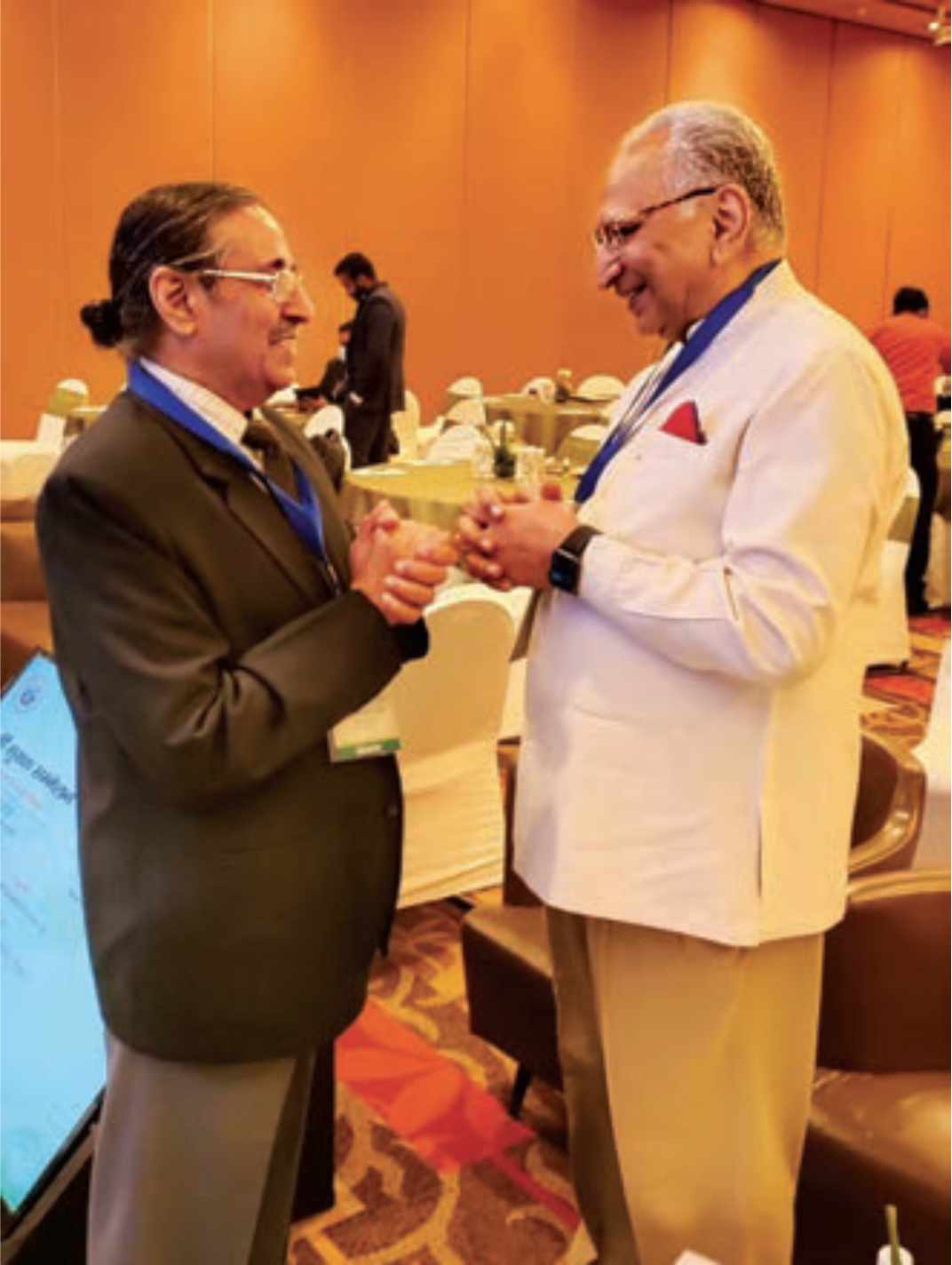 Networking opportunities - Er. Shashi Kant, former Dy Adviser, Planning Commission, and Dr R K Bhandari, former Director CBRI, discussing during SQF Convention.